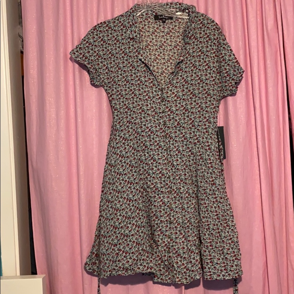 Lulu’s Blue Floral Collar Dress NWT